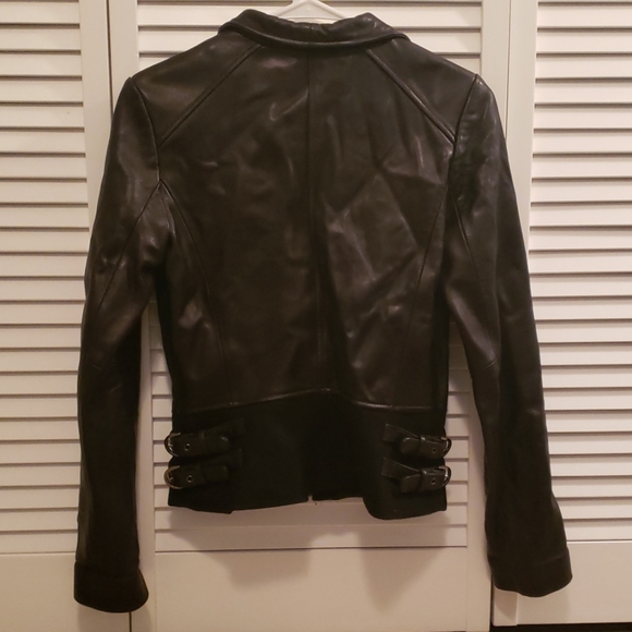 100% leather jacket. Used. Great condition - Picture 4 of 5